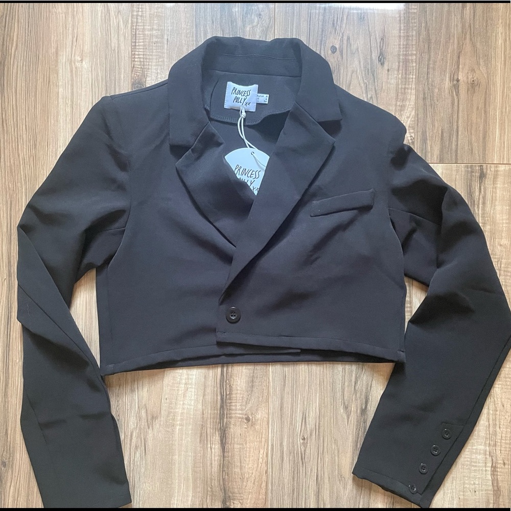 Cropped blazer